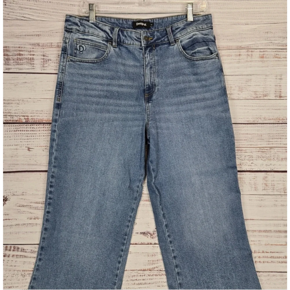 Desigual Women's Wide Leg Jeans US (12) High Waist Crop Med Rinse Preppy Boho